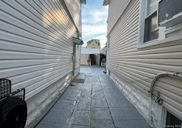 Photo 4 of Sale Pending at 11522 124th Street, New York, NY 11420 | MLS# 1040717 | Listing updated on 2026-09-15