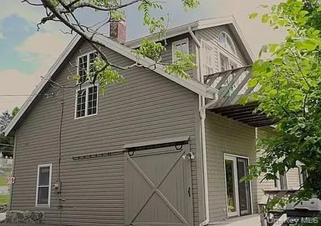Photo 3 of Single family home for sale at 6197 State Route 42, Fallsburg, NY 12788 | MLS# 1040738 | Listing updated on 2026-08-26