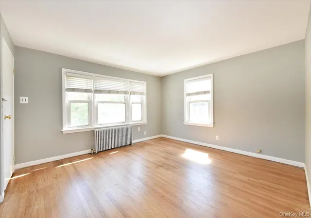 Photo 3 of Sale Pending at 265 S Delaware Ave, Babylon, NY 11757 | MLS# 1040796 | Listing updated on 2026-10-08