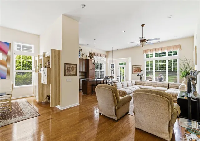 5th image of 101 Mozart Ct, Brookhaven, NY 11941 | MLS# 1040804