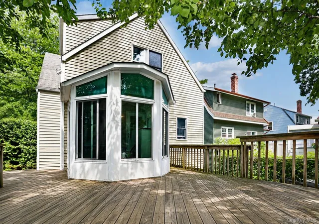 Photo 3 of Single family home for sale at 3 Ridge St, Haverstraw, NY 10923 | MLS# 1040810 | Listing updated on 2026-09-02