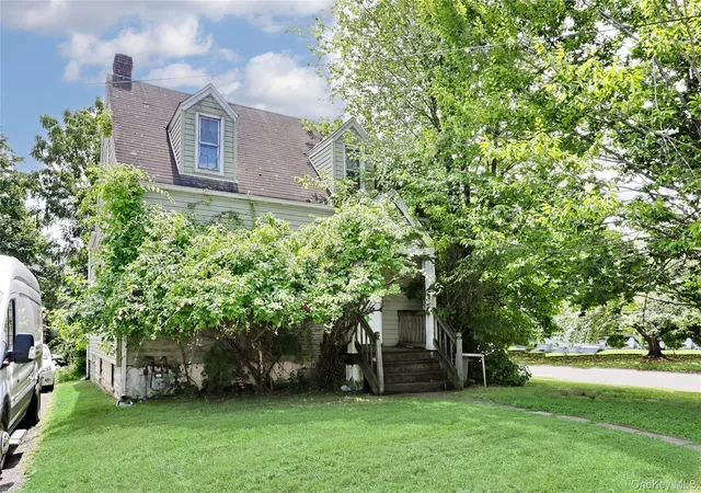 Photo 2 of Single family home for sale at 3 Ridge St, Haverstraw, NY 10923 | MLS# 1040810 | Listing updated on 2026-09-02