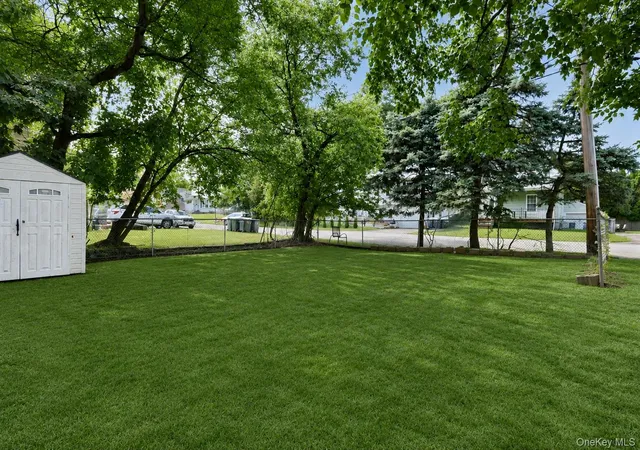 Photo 4 of Single family home for sale at 3 Ridge St, Haverstraw, NY 10923 | MLS# 1040810 | Listing updated on 2026-09-02