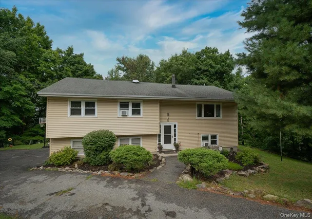 2nd image of 30 Laura Rd, Monroe, NY 10950 | MLS# 1040813