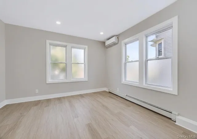 23rd image of 1227 E 222nd St, New York, NY 10469 | MLS# 1040824