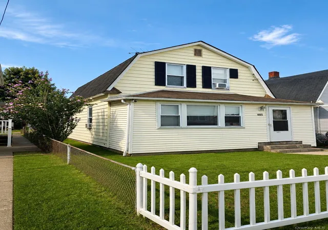 Photo 2 of Single family home for sale at 485 5th Avenue, Hempstead, NY 11516 | MLS# 1040827 | Listing updated on 2026-08-20