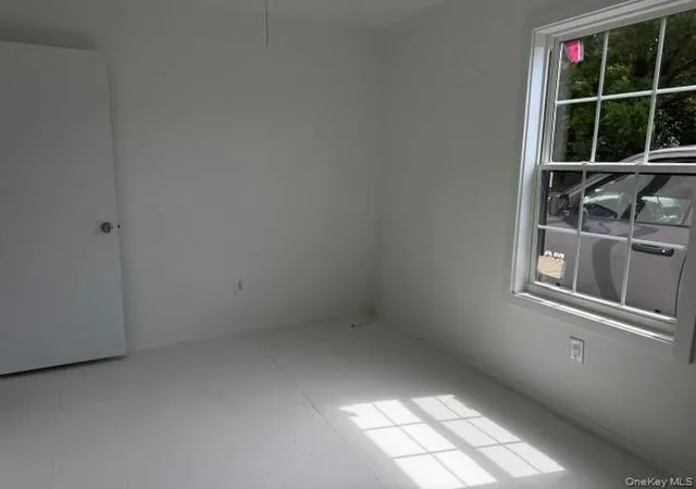 10th image of 76 Sunny Brook Cir, Lloyd, NY 12528 | MLS# 1040838