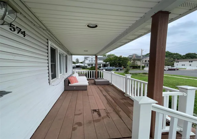 Photo 3 of Single family home for sale at 574 Rudwick Pl, Hempstead, NY 11554 | MLS# 1040859 | Listing updated on 2026-09-06
