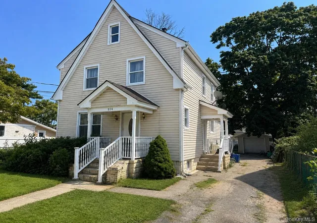 Photo 2 of Sale Pending at 114 Leonard Ave, Hempstead, NY 11520 | MLS# 1040888 | Listing updated on 2026-09-16