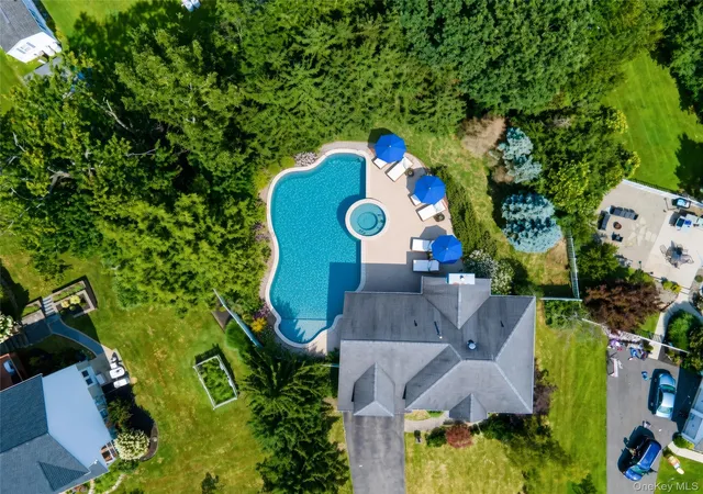 2nd image of 1010 Pine View, New Windsor, NY 12553 | MLS# 1040910