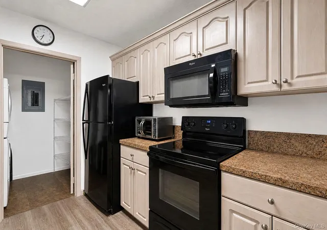 Photo 1 of Sale Pending at 236 Springmeadow Dr #I, Islip, NY 11741 | MLS# 1040917 | Listing updated on 2026-09-28