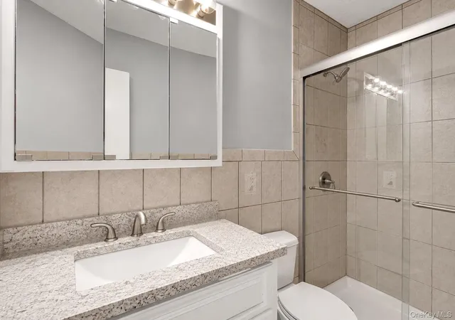 Photo 3 of Sale Pending at 236 Springmeadow Dr #I, Islip, NY 11741 | MLS# 1040917 | Listing updated on 2026-09-28