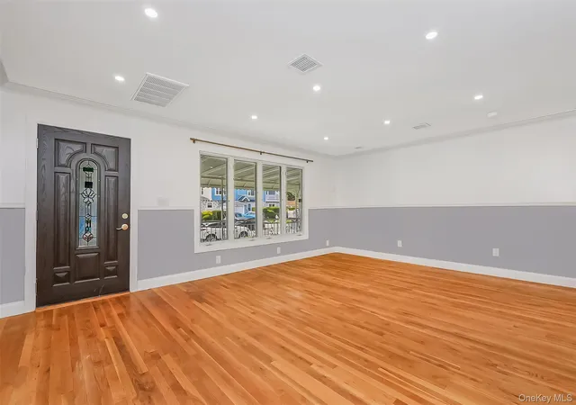 Photo 3 of Single family home for sale at 2088 Renfrew Ave, Hempstead, NY 11003 | MLS# 1040935 | Listing updated on 2026-09-13