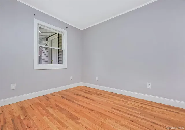 9th image of 2088 Renfrew Ave, Hempstead, NY 11003 | MLS# 1040935