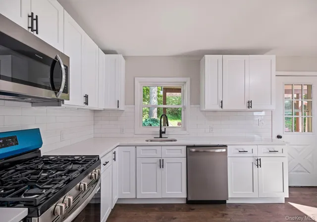 Photo 3 of Sale Pending at 15 Crestwood Trl, Monroe, NY 10950 | MLS# 1040969 | Listing updated on 2026-09-05