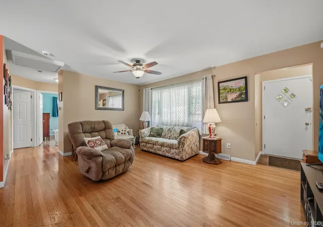 Photo 4 of Single family home for sale at 3 Allerton Ave, Middletown, NY 10940 | MLS# 1041000 | Listing updated on 2026-09-19