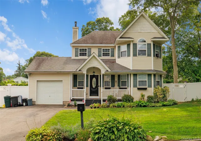 1st image of 50 Washburn St, Brookhaven, NY 11755 | MLS# 1041001
