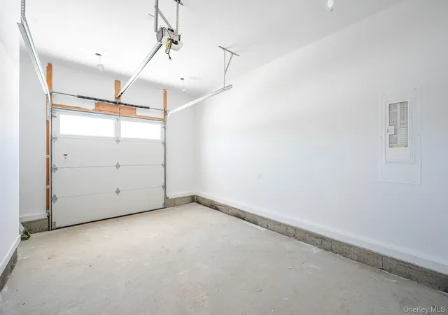 46th image of 35 Cotton, Hempstead, NY 11756 | MLS# 1041003