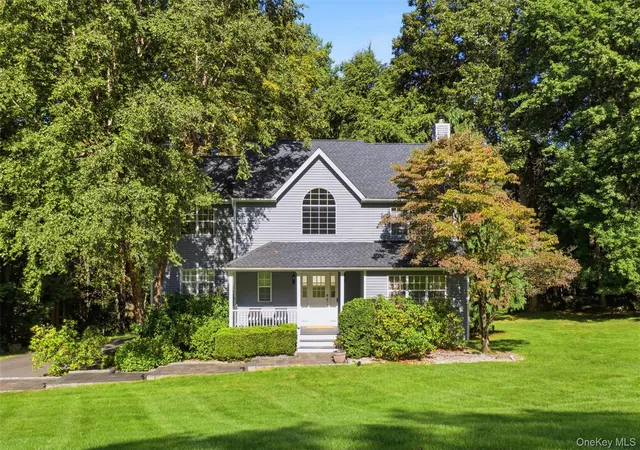 Photo 1 of Single family home for sale at 3 Fermi Ct, Cortlandt, NY 10567 | MLS# 1041040 | Listing updated on 2026-10-05