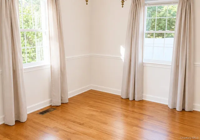 Photo 3 of Single family home for sale at 142 Cleveland, Long Beach, NY 11561 | MLS# 1041058 | Listing updated on 2026-08-31