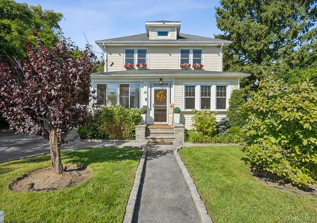 Photo 1 of Sale Pending at 68 Lincoln Ave, Islip, NY 11782 | MLS# 1041069 | Listing updated on 2026-10-02