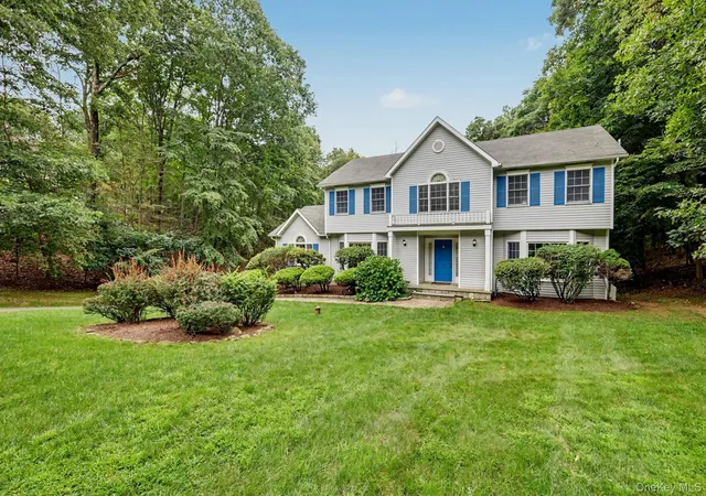 Photo 2 of Sale Pending at 4 Sugar Holw Rd, Somers, NY 10536 | MLS# 1041093 | Listing updated on 2026-10-17