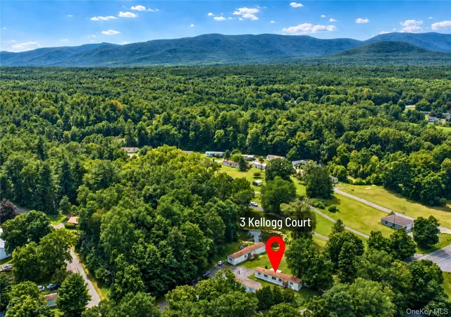 Photo 16 of Manufactured home for sale at 3 Kelloggs Ct, Catskill, NY 12451 | MLS# 1041105 | Listing updated on 2026-08-21