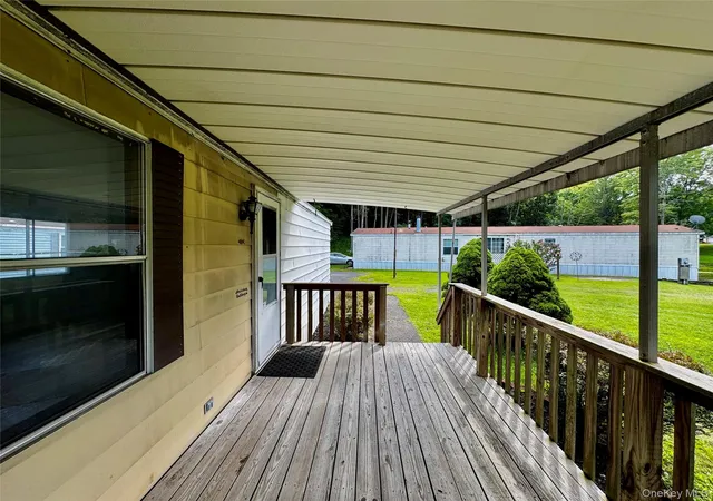 Photo 4 of Manufactured home for sale at 3 Kelloggs Ct, Catskill, NY 12451 | MLS# 1041105 | Listing updated on 2026-08-21