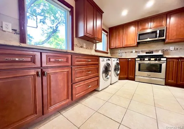 Condo for sale at 216-37 68th Avenue #Upper, New York, NY 11364 | MLS# 1041147