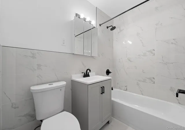 Listing Photo 4 - Condo for sale in building located at 4017 Ely Ave, New York, NY 10466