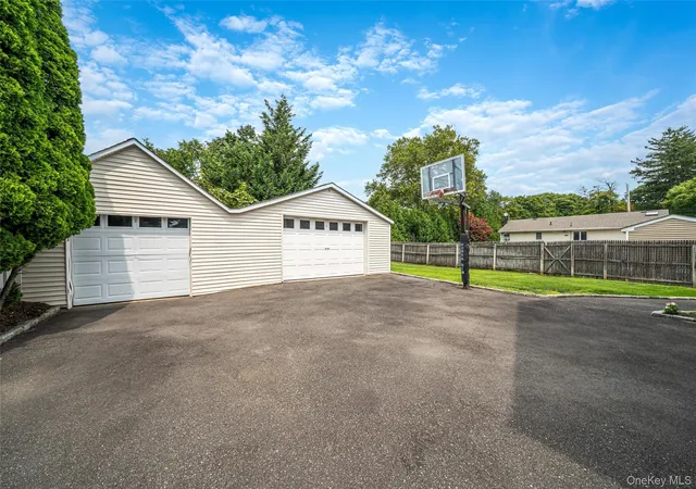 Photo 3 of Sale Pending at 67 Boulevard Ave, Huntington, NY 11740 | MLS# 1041158 | Listing updated on 2026-09-29
