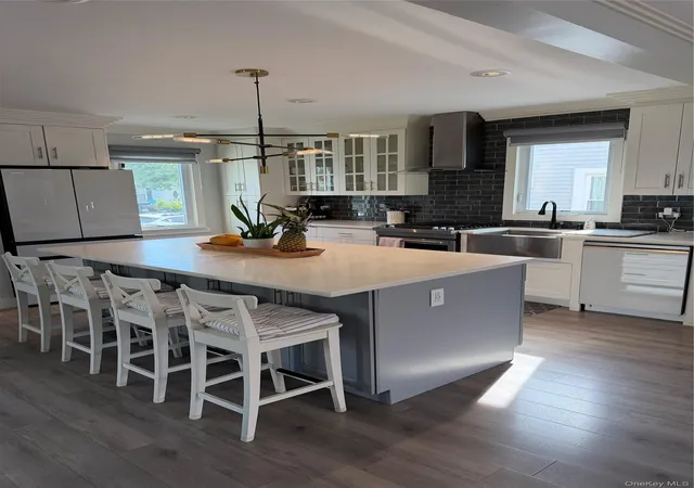 Photo 3 of Single family home for sale at 1016 Theodora St, Hempstead, NY 11010 | MLS# 1041172 | Listing updated on 2026-08-30
