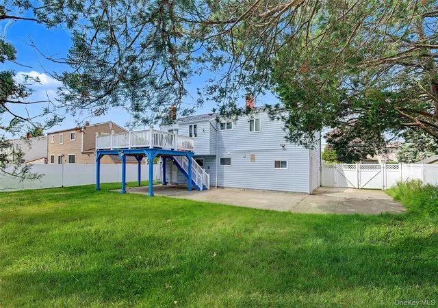 4th image of 1604 Church St, Islip, NY 11741 | MLS# 1041174