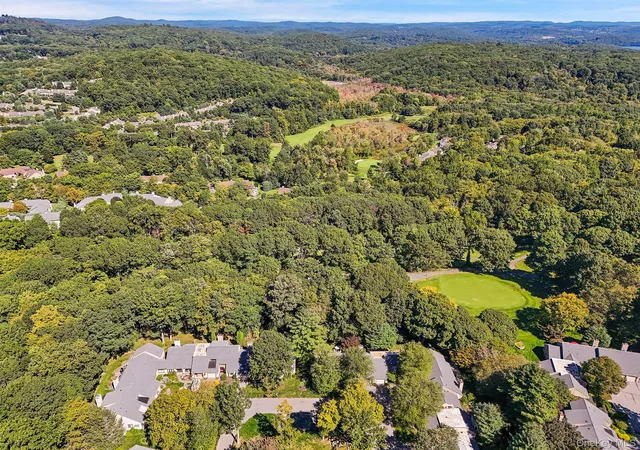 Photo 2 of Condo for sale at 446 Heritage Hills #D, Somers, NY 10589 | MLS# 1041193 | Listing updated on 2026-10-04