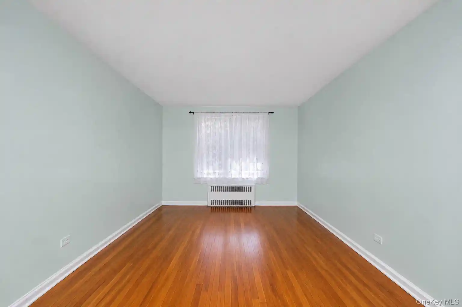 Listing Photo 2 - Condo for sale in 83-85 Woodhaven Blvd located at 83-85 Woodhaven Blvd, New York, NY 11421 - Unit #3R