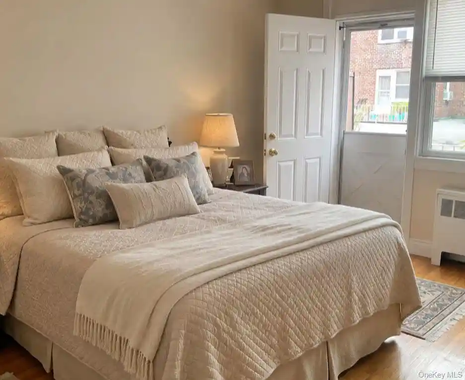 Listing Photo 2 - Condo for sale in 271 Cedarhurst Ave located at 271 Cedarhurst Ave, Hempstead, NY 11516 - Unit #E1