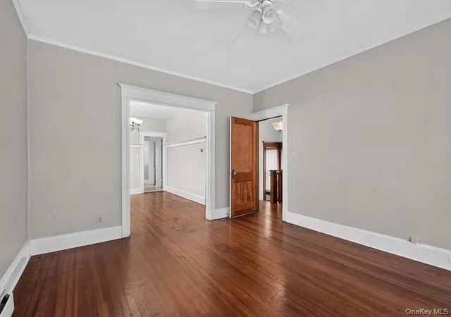 Listing Photo 5 - Condo for sale in building located at 1125 Victory Blvd, New York, NY 10301