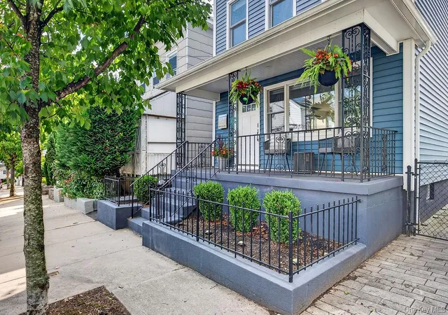 Photo 3 of Single family home for sale at 20 5th Street, New Rochelle, NY 10801 | MLS# 1041257 | Listing updated on 2026-09-19