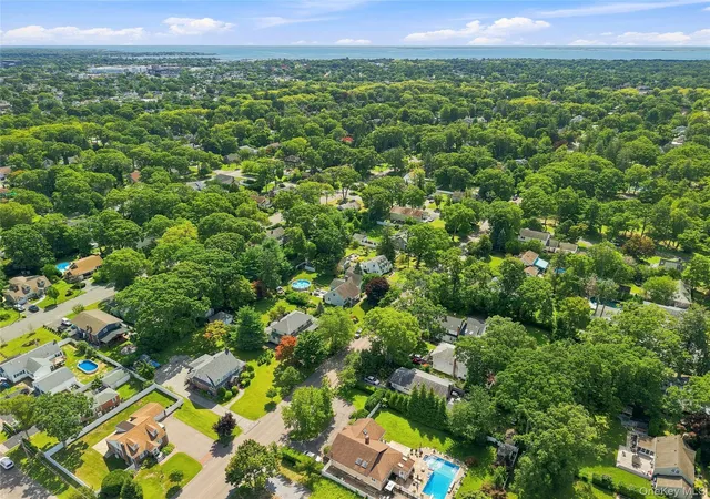 Photo 49 of Single family home for sale at 556 N Windsor Ave, Islip, NY 11718 | MLS# 1041275 | Listing updated on 2026-09-06