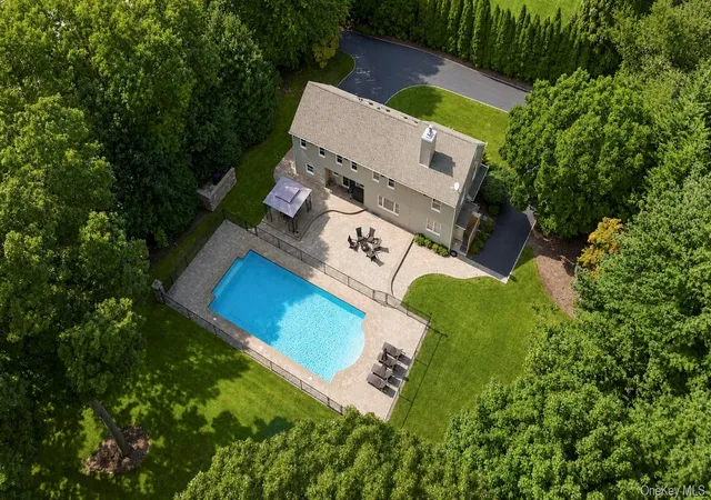 Photo 4 of Single family home for sale at 98 Echo Ave, Brookhaven, NY 11764 | MLS# 1041292 | Listing updated on 2026-10-04