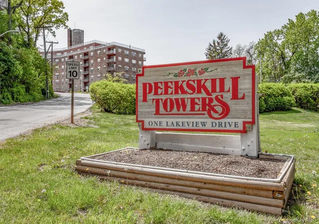 1st image of 1 Lakeview Dr #LL5, Peekskill, NY 10566 | MLS# 1041293