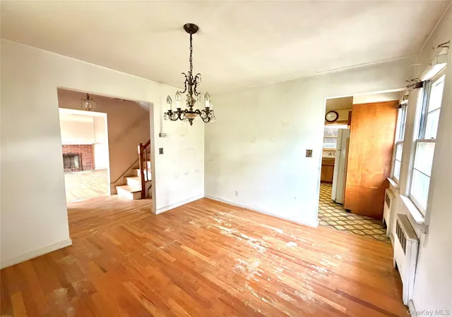 Photo 4 of Sale Pending at 131 Overlook St, Mount Vernon, NY 10552 | MLS# 1041294 | Listing updated on 2026-09-30