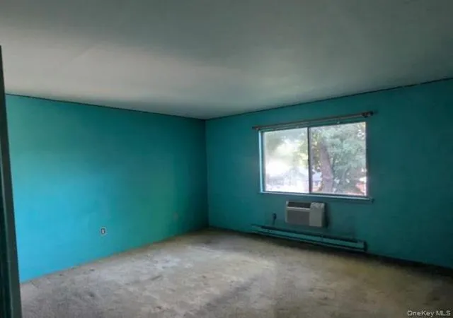 Listing Photo 5 - Condo for sale in building located at 513 Woodland Hls Rd, White Plains, NY 10603