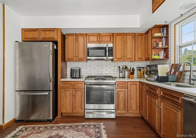 Photo 3 of Single family home for sale at 11 St Andrews Rd, Montgomery, NY 12586 | MLS# 1041443 | Listing updated on 2026-09-16