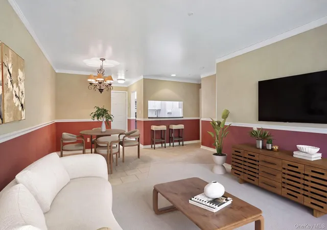 Photo 5 of Condo for sale at 500 Pondside Dr #4L, Greenburgh, NY 10607 | MLS# 1041550 | Listing updated on 2026-08-31