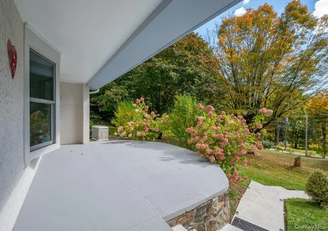 Photo 4 of Single family home for sale at 18 Blueberry Hl Rd, Carmel, NY 10541 | MLS# 1041553 | Listing updated on 2026-10-09