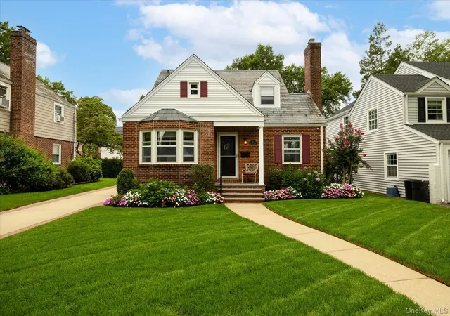 Photo 1 of Single family home for sale at 146 Beverly Ave, Hempstead, NY 11001 | MLS# 1041567 | Listing updated on 2026-09-26