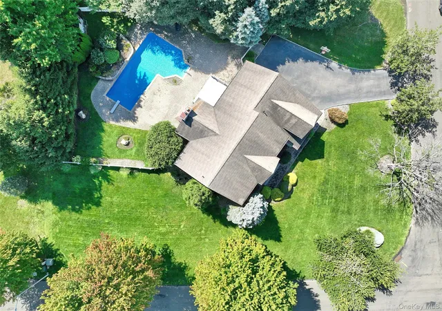 Photo 2 of Single family home for sale at 9 Gooler Ct, Stony Point, NY 10980 | MLS# 1041603 | Listing updated on 2026-09-07