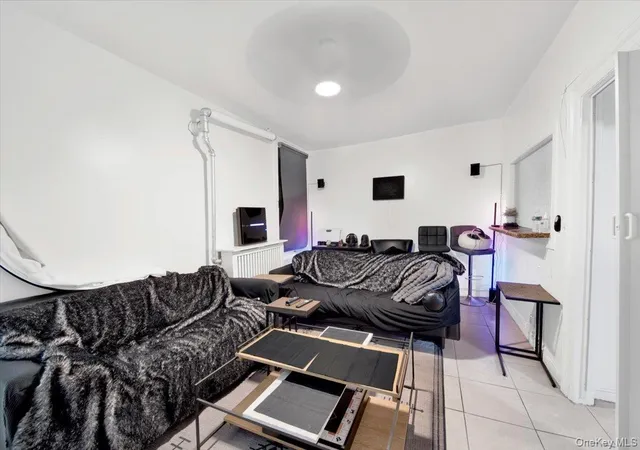 Listing Photo 3 - Condo for sale in building located at 1972 Lafontaine Ave, New York, NY 10457 - Unit #1972