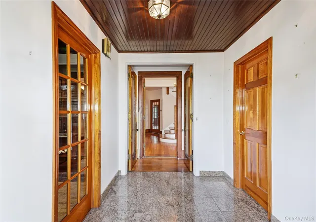 Photo 4 of Single family home for sale at 5 Woodland Pl, White Plains, NY 10606 | MLS# 1041701 | Listing updated on 2026-10-04